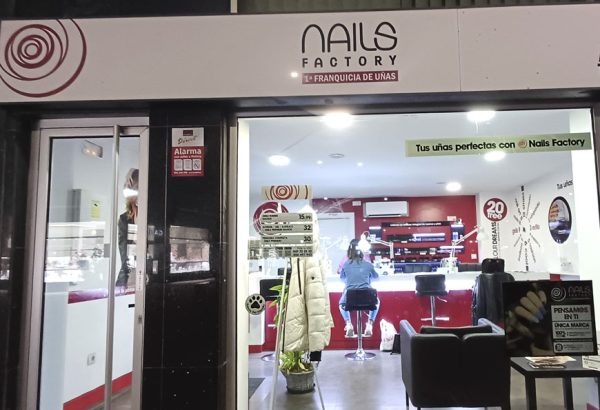 Nails Factory Burgos Gamonal