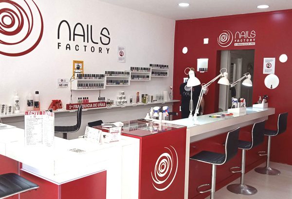 Nails Factory Estepona Centro, Calle Real (Oblink)