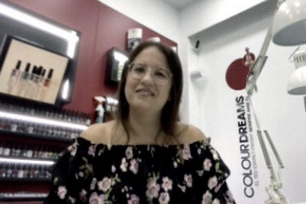 📹 Entrevista a Desiré propietaria dos franquicias Nails Factory en Barcelona