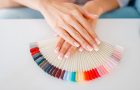 Francesa de colores: cómo reinventar la manicura francesa - Nails Factory