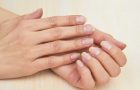 Manicura para uñas quebradizas: cómo fortalecerlas sin renunciar al estilo - Nails Factory